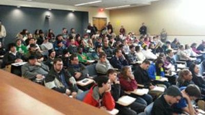 Students hear of crimes from prisoners during presentation in Swenson Hall on March 4.